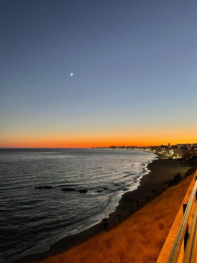 New City Penthouse Near Beach With Sunny Balcony Fuengirola Dış mekan fotoğraf